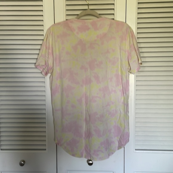 Hollister tie-dye T-shirt - Picture 2 of 2